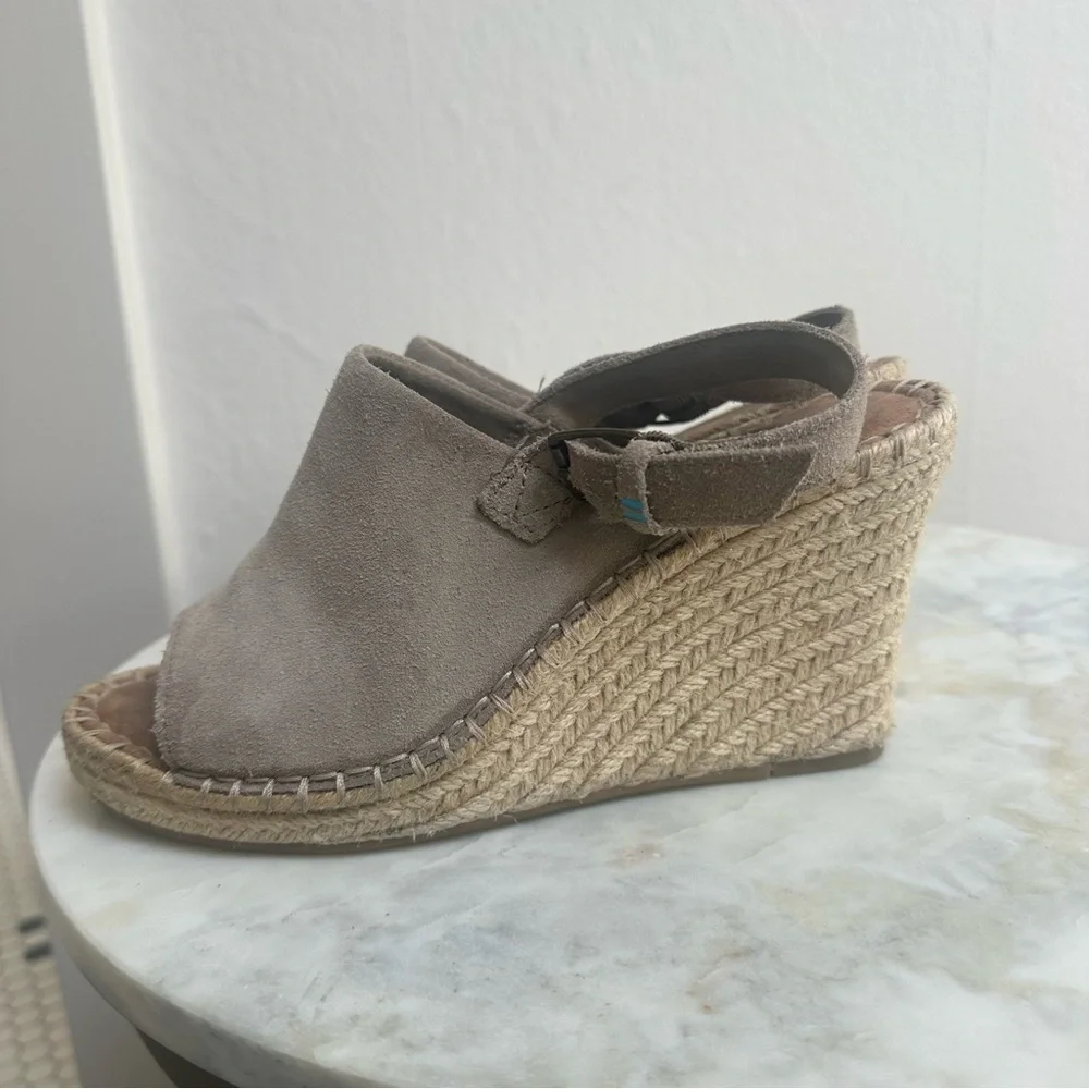 TOMS | Monica Suede Wedge Espadrille Sandals Desert Taupe Womens Size 7.5